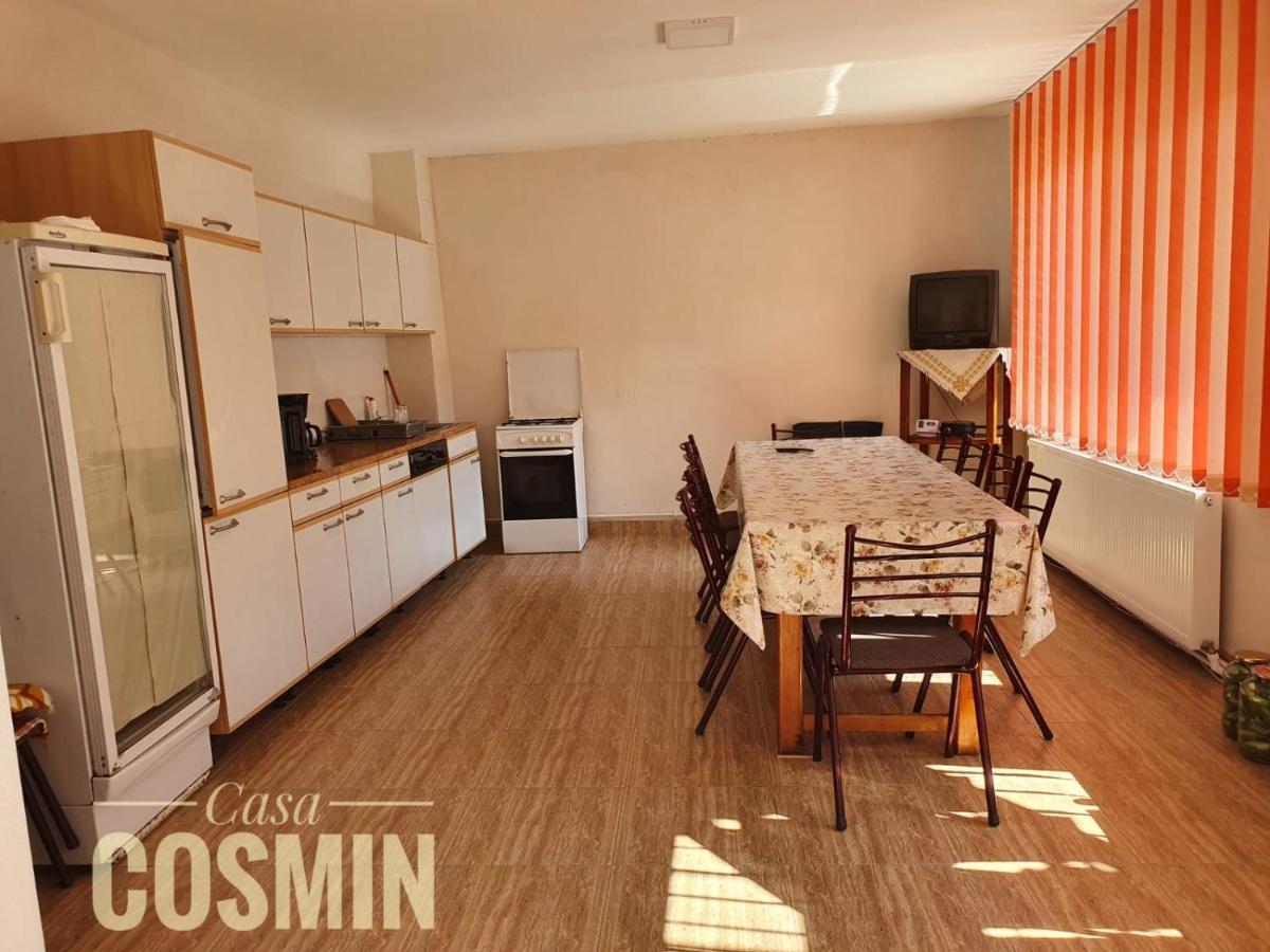 Готель Casa Cosmin Cincu Екстер'єр фото